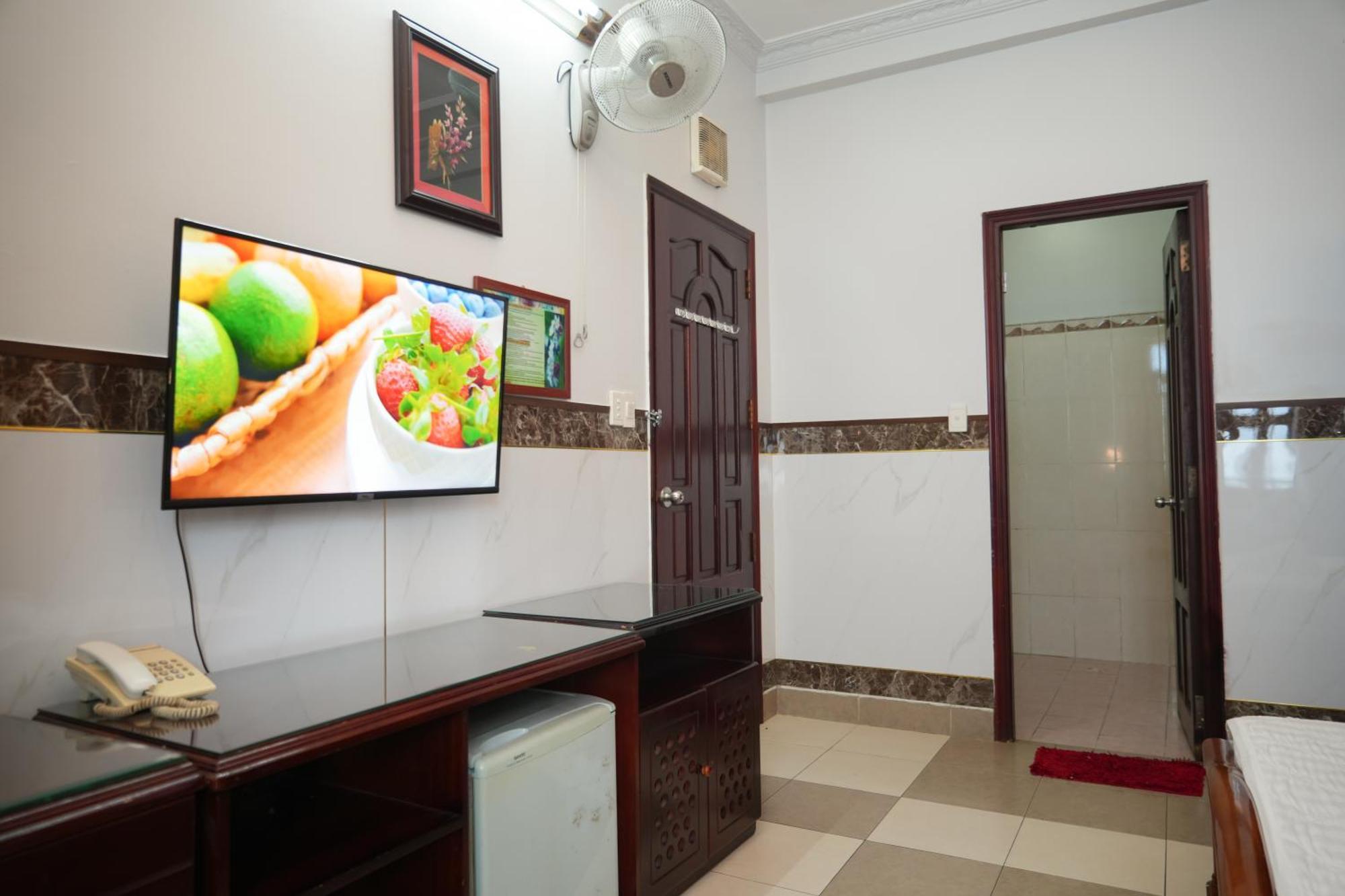Khách sạn Khach San Kim Long TP. Hồ Chí Minh